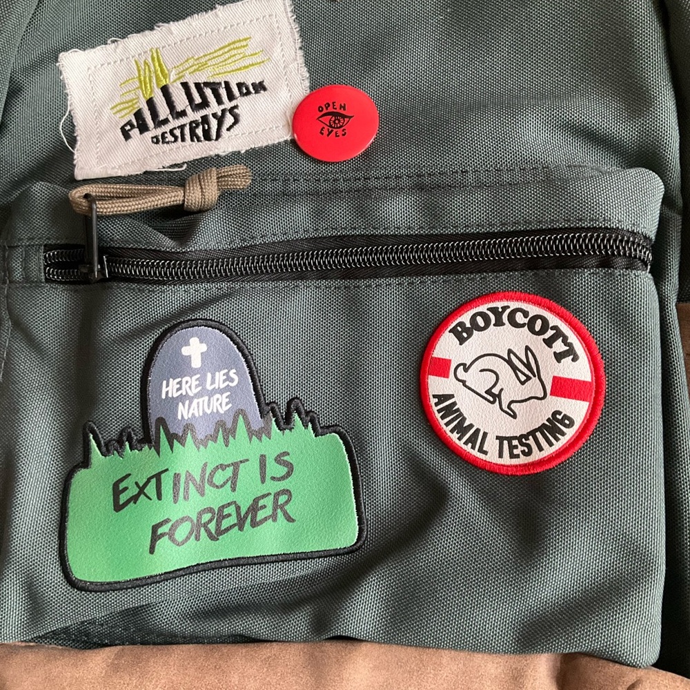 Hot Topic Beetlejuice Mini Backpack - Picture 3 of 7